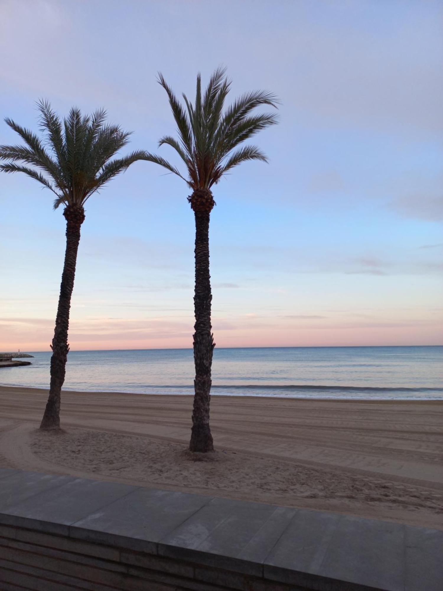 La Remera Playa Alicante Bagian luar foto